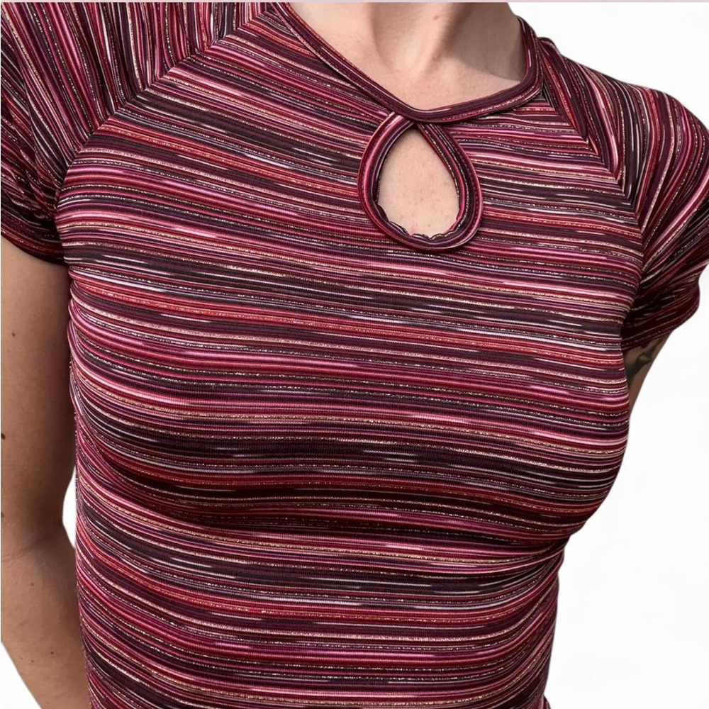 ❌SOLD❌Le Chateau Burgundy Striped Keyhole Top